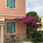 فندق Satori Boutique أخارافي