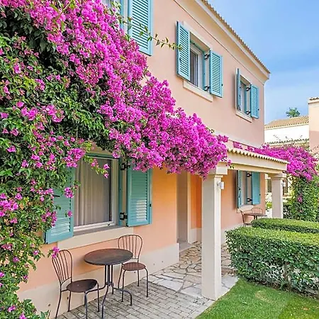 Satori Boutique فندق أخارافي